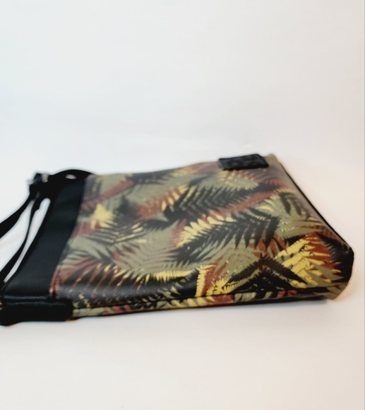 Hawaii's Finest Crossbody Fern Leaf HIFI Green Brown - Picture 4 of 11